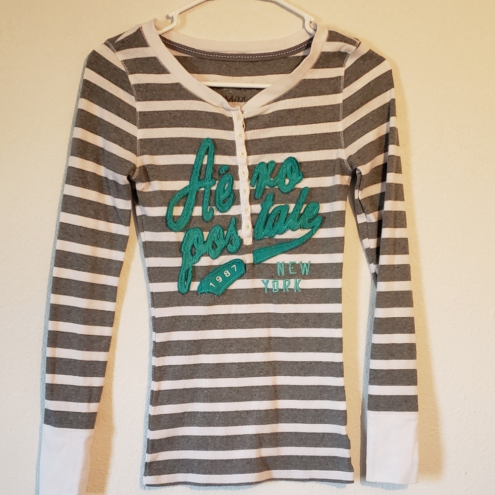 Aeropostale long sleeve🐝